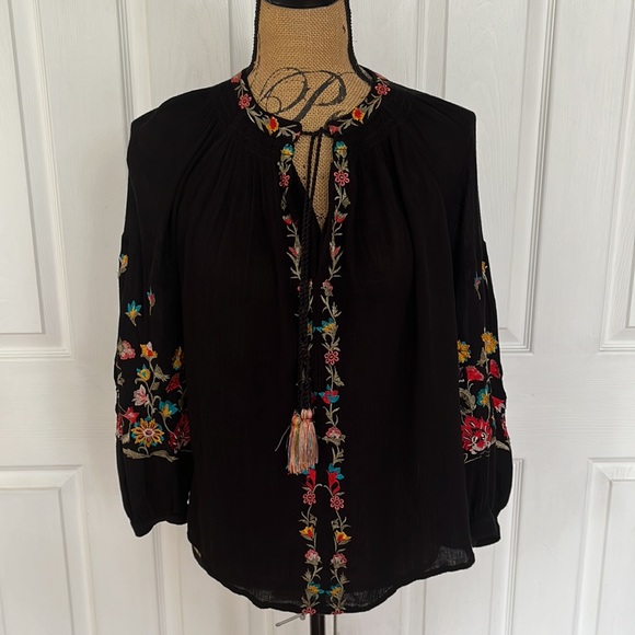 Maeve Tops - Anthropologie top Maeve Embroidered Lanie Peasant Blouse tassels